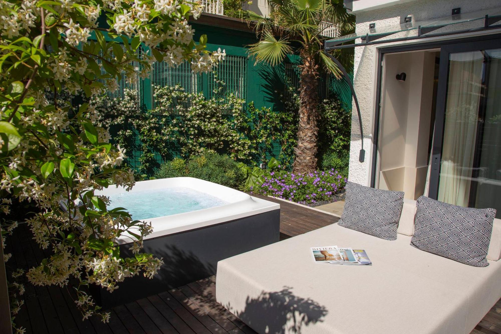 Hotel Casa Riva Riccione Zewnętrze zdjęcie